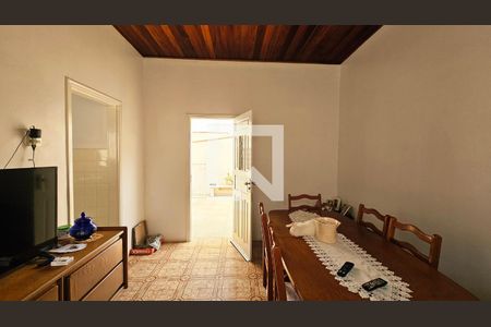 Casa à venda com 3 quartos, 347m² em Vila Virginia, Jundiaí