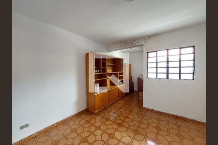 Quarto 1 de casa para alugar com 3 quartos, 125m² em Vila Marari, São Paulo