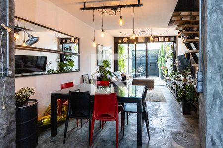 Sala de casa à venda com 3 quartos, 120m² em Lapa de Baixo, São Paulo