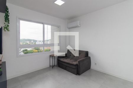 Sala de apartamento para alugar com 1 quarto, 41m² em Partenon, Porto Alegre