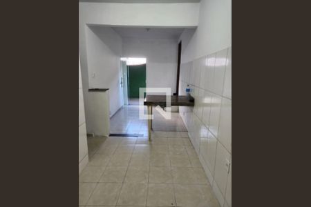 Casa para alugar com 3 quartos, 120m² em Monte Castelo, Contagem