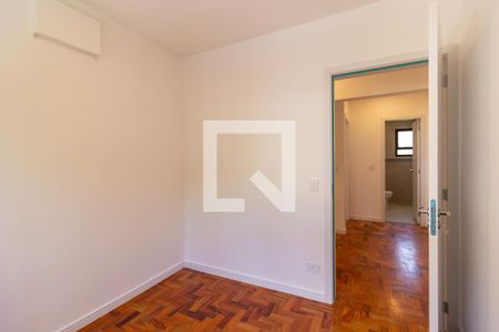 Quarto 2 de casa à venda com 4 quartos, 170m² em Jardim Vera Cruz, São Paulo