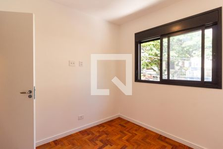 Quarto 2 de casa à venda com 4 quartos, 170m² em Jardim Vera Cruz, São Paulo