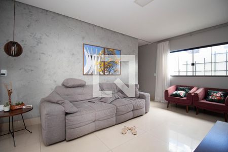 Sala de TV de casa de condomínio para alugar com 4 quartos, 370m² em Condomínio Quintas do Sol, Brasília