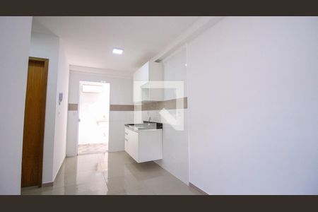 Sala/Cozinha de apartamento à venda com 2 quartos, 42m² em Chácara Mafalda, São Paulo