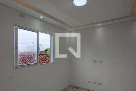 Sala de casa de condomínio para alugar com 2 quartos, 45m² em Vila Assuncao, Praia Grande