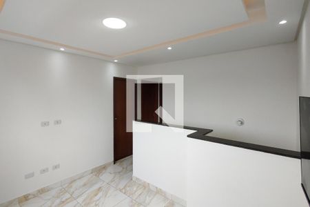 Sala de casa de condomínio para alugar com 2 quartos, 45m² em Vila Assuncao, Praia Grande