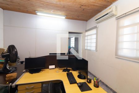 Quarto 1 de casa à venda com 2 quartos, 480m² em Vila Santa Teresinha, São Paulo