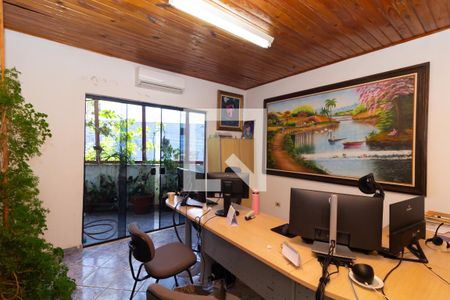 Sala de casa à venda com 2 quartos, 480m² em Vila Santa Teresinha, São Paulo