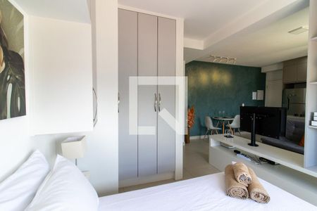 Quarto de apartamento à venda com 1 quarto, 40m² em Cambuí, Campinas
