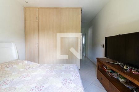 Suite de casa à venda com 4 quartos, 218m² em Vila Brandina, Campinas