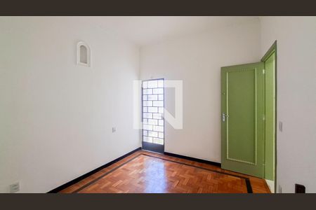Quarto de casa à venda com 2 quartos, 165m² em Centro, Belo Horizonte