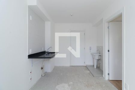 Sala/Cozinha de kitnet/studio para alugar com 1 quarto, 27m² em Pinheiros, São Paulo