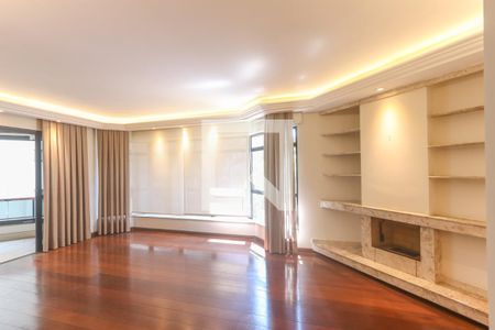 Sala de apartamento à venda com 5 quartos, 182m² em Itaim Bibi, São Paulo