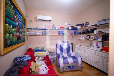 Quarto 1 de casa para alugar com 6 quartos, 400m² em Barro Vermelho, São Gonçalo