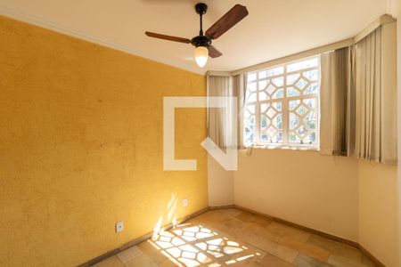 Sala de TV de casa de condomínio à venda com 4 quartos, 326m² em Cidade Universitária, Campinas