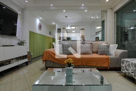 Casa para alugar com 4 quartos, 1200m² em Parque Morumbi, Mogi das Cruzes