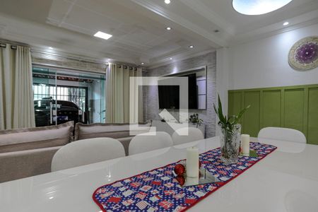 Casa para alugar com 4 quartos, 1200m² em Parque Morumbi, Mogi das Cruzes