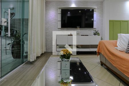 Casa para alugar com 4 quartos, 1200m² em Parque Morumbi, Mogi das Cruzes