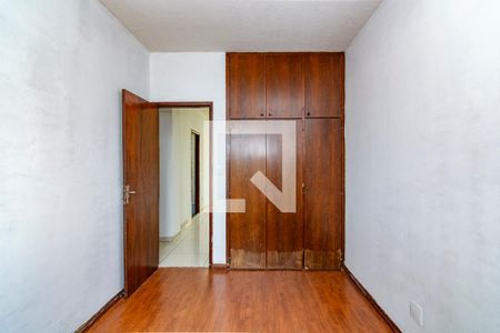 Quarto 1 de apartamento à venda com 2 quartos, 51m² em João Pinheiro, Belo Horizonte