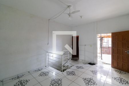 Sala Superior de casa à venda com 3 quartos, 150m² em Conjunto Habitacional Aguia de Haia, São Paulo
