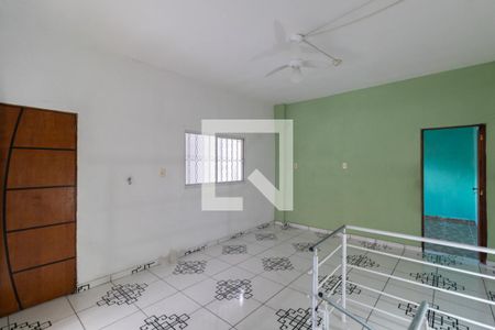 Sala Superior de casa à venda com 3 quartos, 150m² em Conjunto Habitacional Aguia de Haia, São Paulo