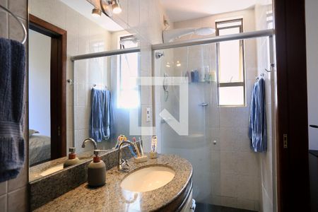 Banheiro da Suíte de apartamento à venda com 3 quartos, 178m² em Ipiranga, Belo Horizonte