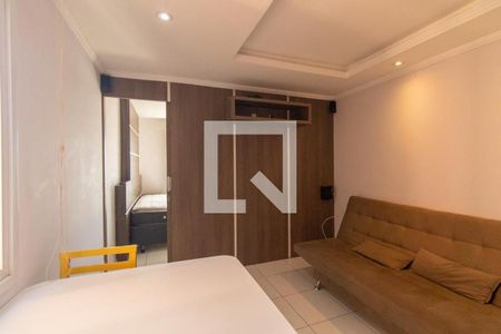 Sala/Cozinha de apartamento para alugar com 1 quarto, 42m² em Cristo Rei, Curitiba