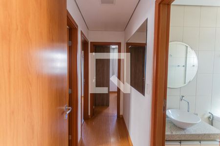 Corredor de apartamento à venda com 4 quartos, 155m² em Ana Lúcia, Belo Horizonte