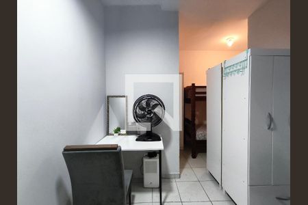 Quarto 1 de casa para alugar com 8 quartos, 100m² em Liberdade, São Paulo