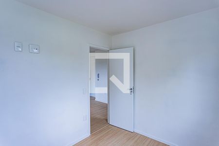 Quarto 1 de apartamento para alugar com 2 quartos, 35m² em Jardim Jaragua (sao Domingos), São Paulo