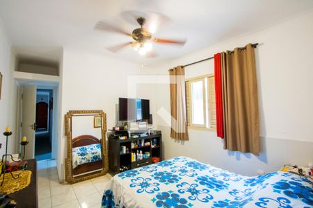 Casa à venda com 4 quartos, 200m² em Vila Scarpelli, Santo André