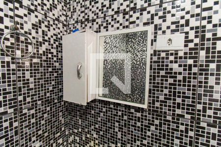 Banheiro de casa para alugar com 1 quarto, 40m² em Parada Xv de Novembro, São Paulo