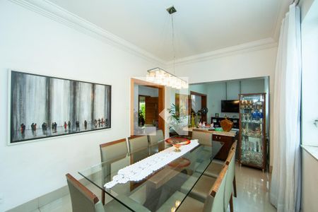 SALA de casa à venda com 4 quartos, 480m² em Prado, Belo Horizonte