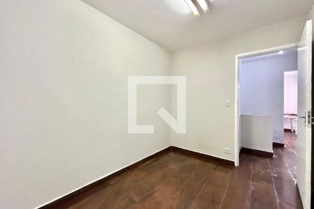 Quarto 1 de casa para alugar com 2 quartos, 70m² em Vila Alexandria, São Paulo
