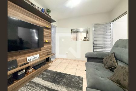 Sala de casa à venda com 3 quartos, 130m² em Jardim Vergueiro, São Paulo