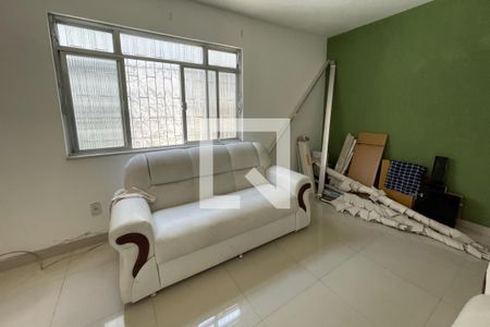 Sala de casa para alugar com 4 quartos, 300m² em Vila Amelia, Duque de Caxias