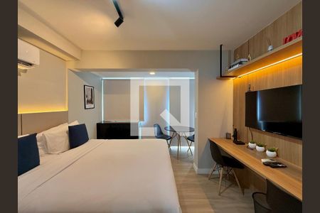 Quarto de kitnet/studio para alugar com 0 quarto, 24m² em Cidade Monções, São Paulo