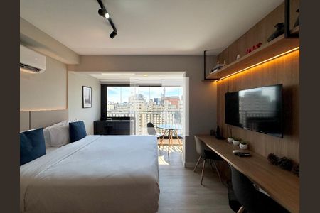 Quarto de kitnet/studio para alugar com 0 quarto, 24m² em Cidade Monções, São Paulo
