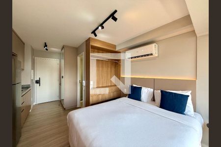 Quarto de kitnet/studio para alugar com 0 quarto, 24m² em Cidade Monções, São Paulo