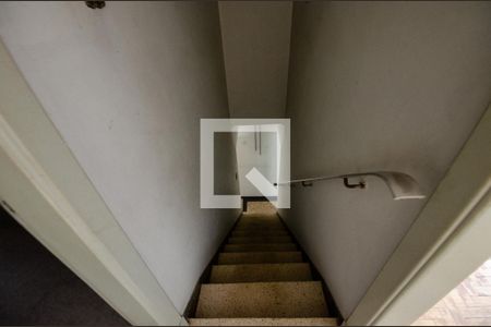 Escada de casa à venda com 4 quartos, 239m² em Vila Pirituba, São Paulo