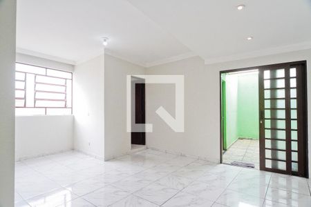 Casa para alugar com 3 quartos, 125m² em Vila Arcadia, São Paulo