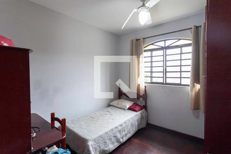 Quarto 2 de casa à venda com 3 quartos, 196m² em Vila Jardim Leblon, Belo Horizonte
