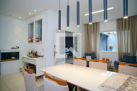 Sala de Jantar de casa à venda com 4 quartos, 181m² em Serra Grande, Niterói