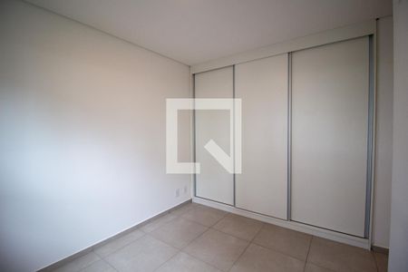Suite de apartamento para alugar com 2 quartos, 72m² em Jardim Maria Jose, Votorantim