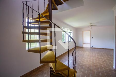 Escada de casa para alugar com 3 quartos, 250m² em Eldorado, Diadema
