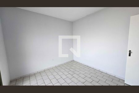 Quarto 1 de casa para alugar com 4 quartos, 370m² em Parque Anhanguera, Goiânia