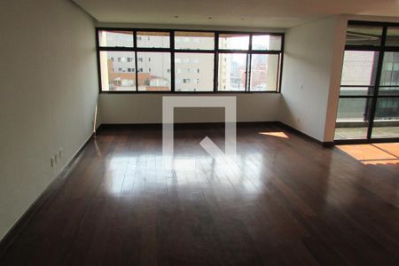 Sala de apartamento para alugar com 4 quartos, 210m² em Funcionários, Belo Horizonte