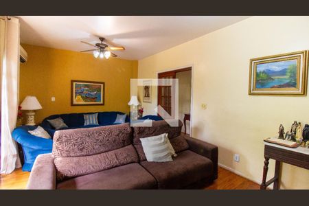 Casa à venda com 5 quartos, 279m² em Largo da Batalha, Niterói