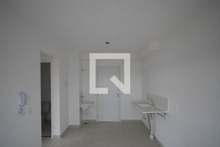 Sala / Cozinha de apartamento para alugar com 2 quartos, 42m² em Vila Maria, São Paulo